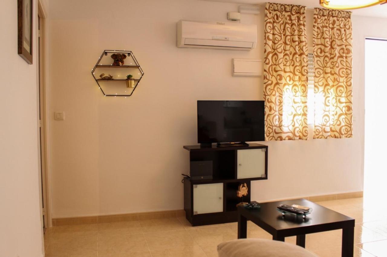 Apartamentos La Mar Chica Benalmadena Luaran gambar